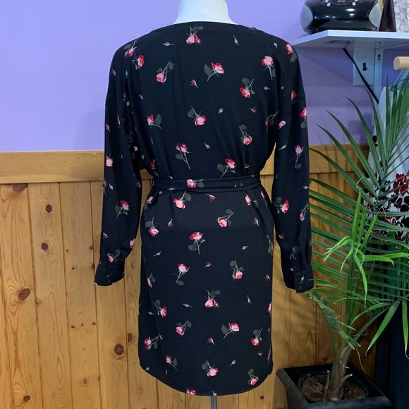 Dynamite Black Floral Long Sleeved belted Dress or tunic - Picture 5 of 7